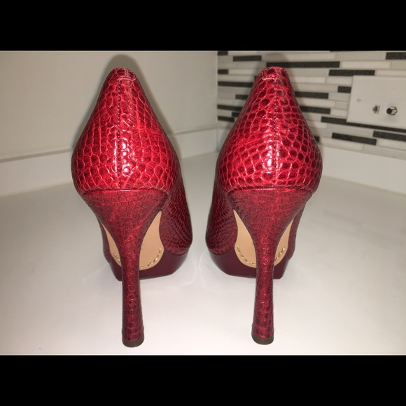 NEW Joan & David Raelynn Red Leather Pumps - Picture 7 of 8